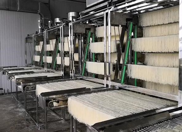 荣耀体育_荣耀（中国）制品管在机械构造中的应用——米粉挂晾机