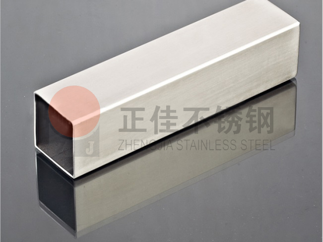 201荣耀体育_荣耀（中国）方管喷涂